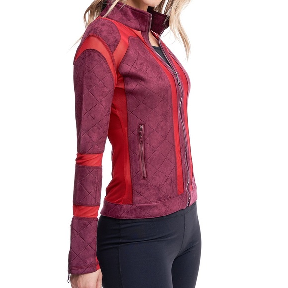 Burgundy cutout mesh quilted jacket - Picture 2 of 2